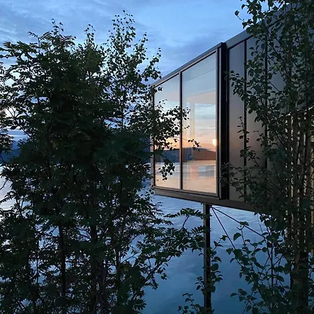 Resort Yttervik *